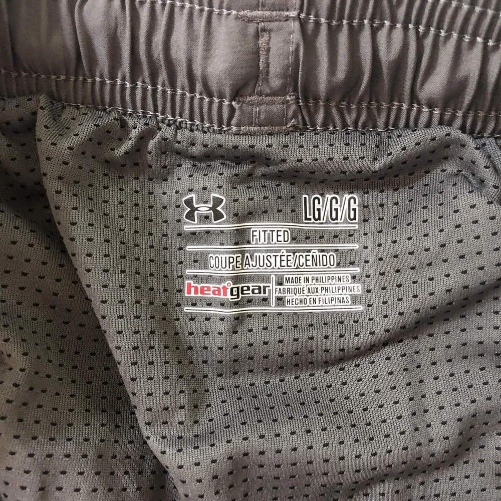 Under Armour Shorts Mens Large Gray HeatGear Lined 9 Inseam Running Gym